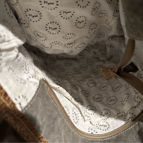 Myra Bag Vintage Floral Tote in Cream and Brown - Picture 7 of 7